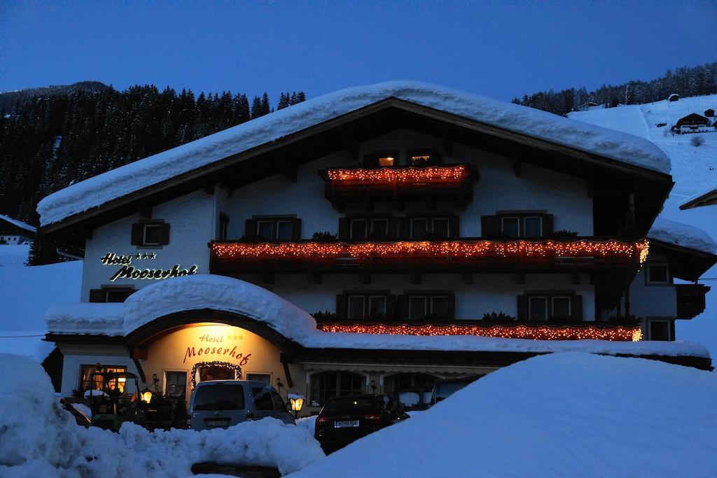 Hotel Mooserhof Sexten Esterno foto